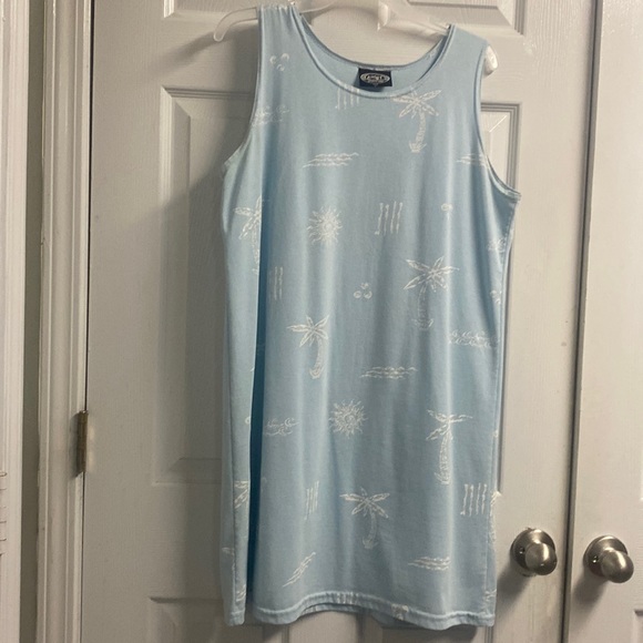 Summer dress - Picture 2 of 3